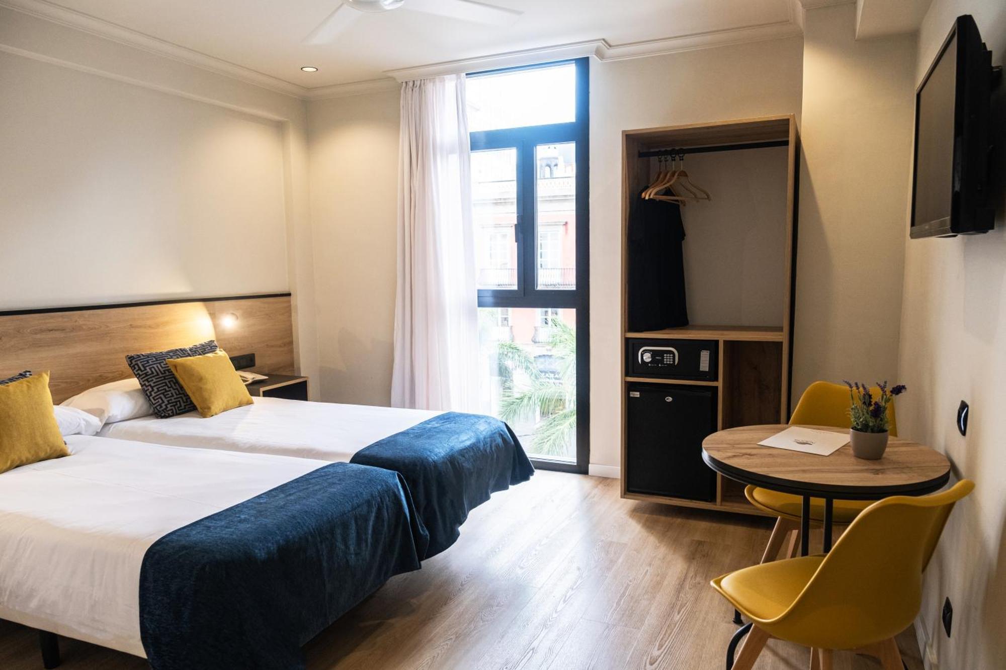 Hotel Adonis Capital Санта-Крус-де-Тенерифе Экстерьер фото